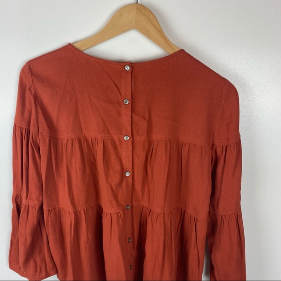 MADEWELL Tiered Blouse Buttoned Back - Picture 5 of 8